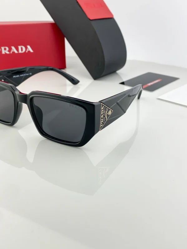 PRADA BLACK 58043