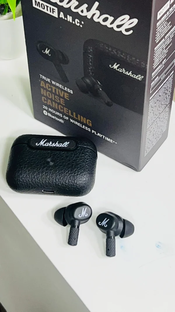 MARSHALL AIRPODS