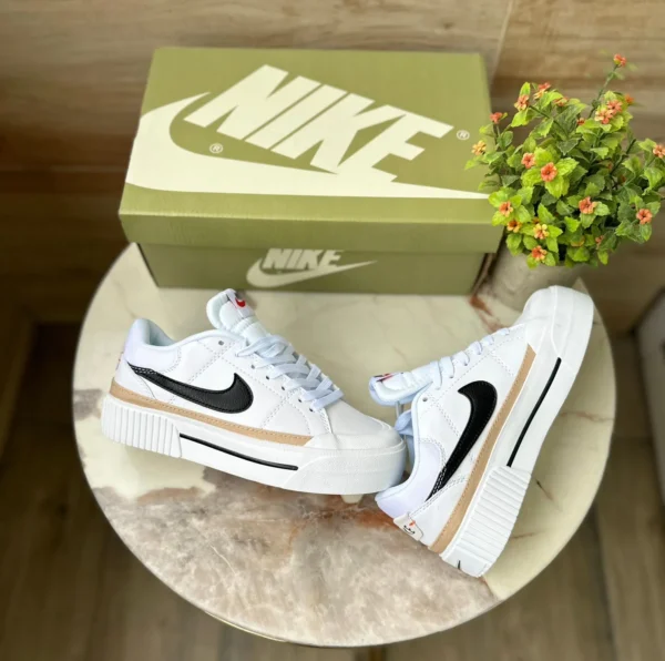 NIKE - Image 6