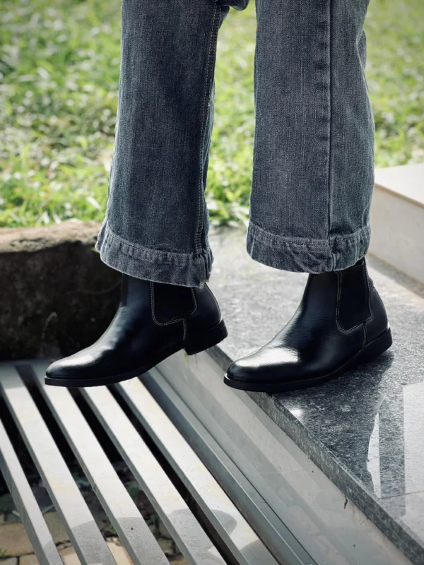 Boots - Image 3