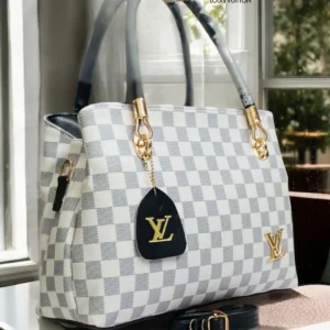LOUIS VIUTTION Hand Bag