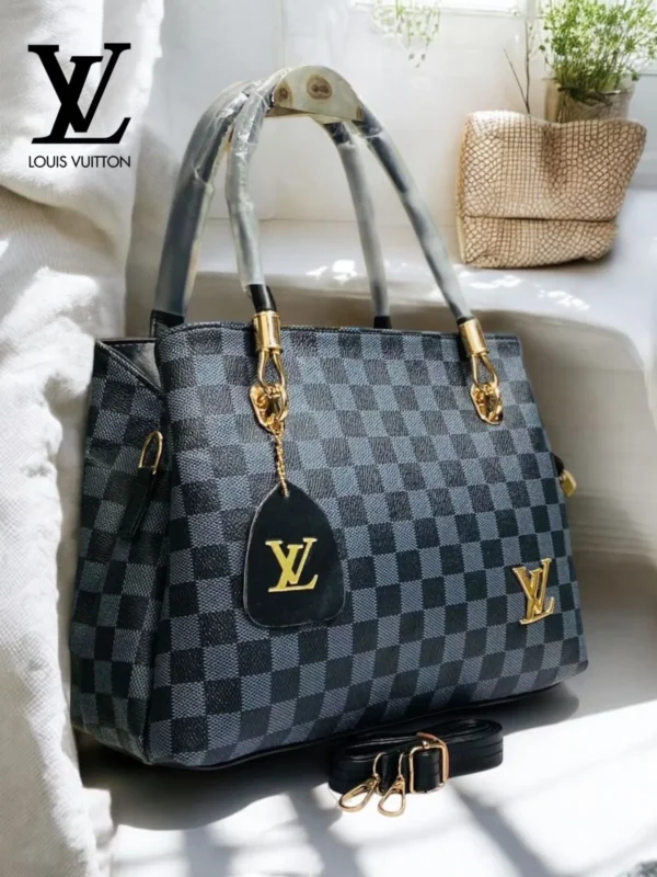 LOUIS VIUTTION Hand Bag - Image 2