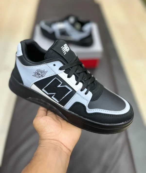 New Balance - Image 3